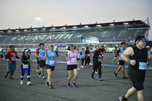 BIB: 029, 5220
                            <button type="button" onclick="openModal(10464672)" class="btn btn-primary btn-sm float-right btn-popup" data-toggle="modal" data-target=".modal-high-quality">
                        <i class="fas fa-shopping-cart"></i> Add to Cart
                    </button>
                                            <button type="button" onclick="isThisMe(10464672, true)" class="btn btn-success btn-sm float-right btn-popup btn-isme hidden" data-toggle="tooltip" data-placement="bottom" title="นี่คือรูปของคุณใช่ไหม คลิกที่นี่เพื่อเอาเข้าอัลบั้ม">
                        <i class="fas fa-plus"></i> Add to album
                    </button>
                    <button type="button" onclick="isThisMe(10464672, false)" class="btn btn-warning btn-sm float-right btn-popup btn-isnotme hidden">
                        <i class="fas fa-ban"></i> Remove from album
                    </button>